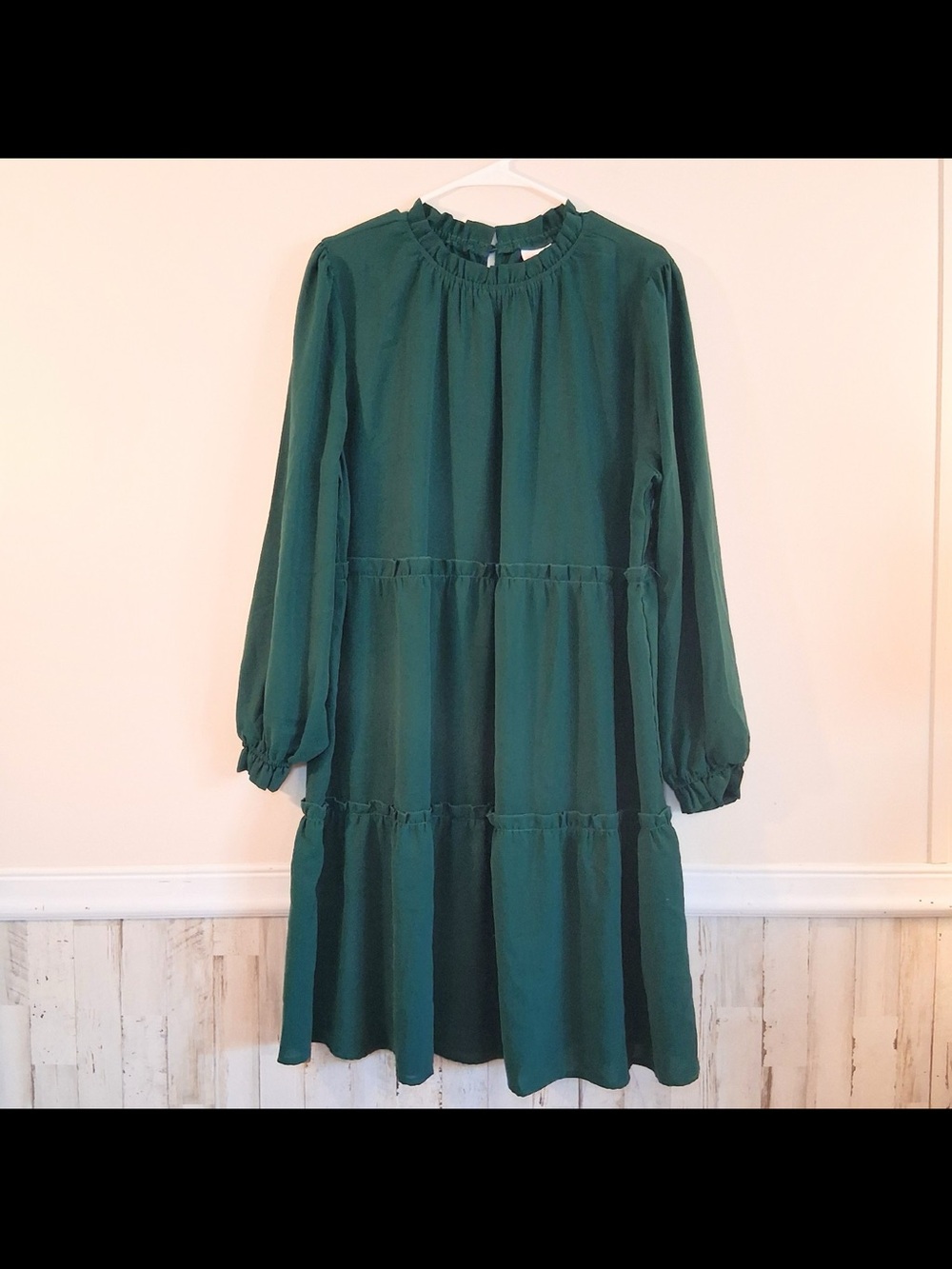 LuLaRoe Annabelle Dress 2XL Green Tiered Ruffle Long Sleeve Knee Length